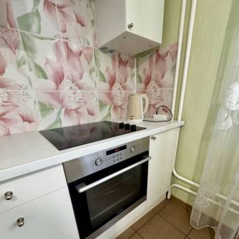 Продается 1-комнатная квартира, 37,5 м²