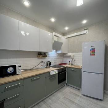 Сдается 1-комнатная квартира, 41,8 м²