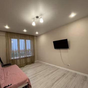 Сдается 1-комнатная квартира, 41,8 м²