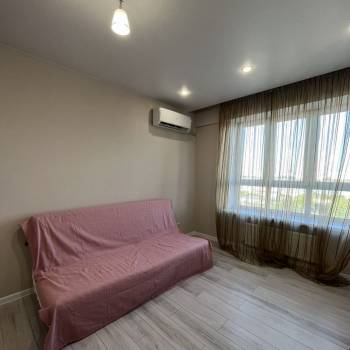 Сдается 1-комнатная квартира, 41,8 м²