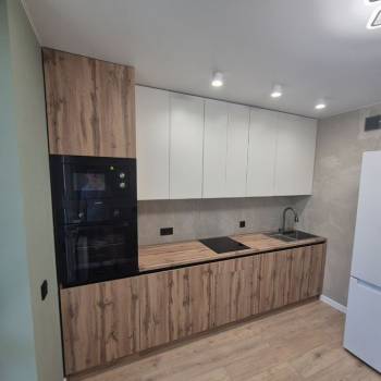 Продается 1-комнатная квартира, 40 м²