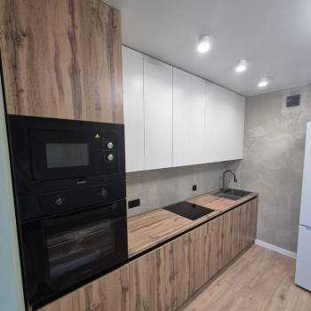 Продается 1-комнатная квартира, 40 м²
