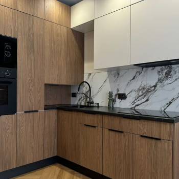 Продается 1-комнатная квартира, 35 м²
