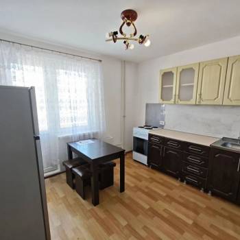 Сдается 1-комнатная квартира, 37,4 м²