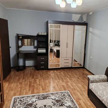 Сдается 1-комнатная квартира, 37 м²