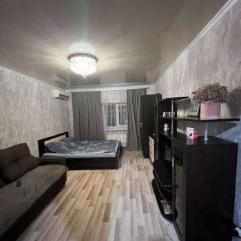 Продается 1-комнатная квартира, 40,8 м²