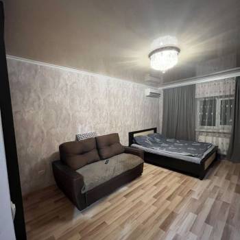 Продается 1-комнатная квартира, 40,8 м²