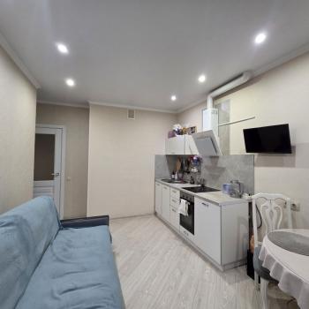 Продается 1-комнатная квартира, 36 м²