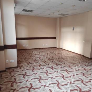 Сдается Нежилое помещение, 190 м²