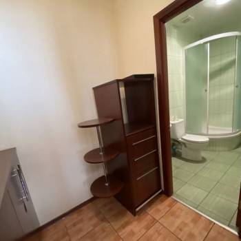 Сдается Нежилое помещение, 190 м²