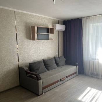 Сдается 1-комнатная квартира, 35 м²