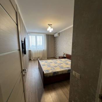 Сдается 1-комнатная квартира, 43 м²
