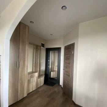 Сдается 2-х комнатная квартира, 90 м²