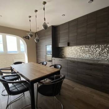 Сдается 2-х комнатная квартира, 90 м²