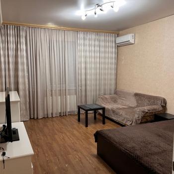 Сдается 1-комнатная квартира, 38,3 м²