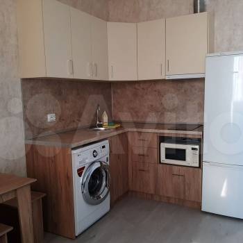 Сдается 1-комнатная квартира, 43 м²