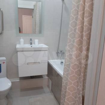 Сдается 1-комнатная квартира, 43 м²