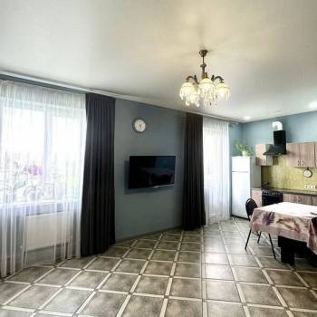 Продается Многокомнатная квартира, 96 м²