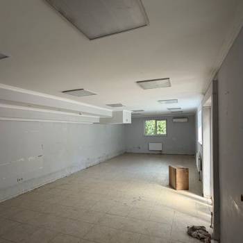 Сдается Нежилое помещение, 75 м²