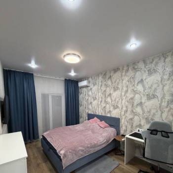Продается 1-комнатная квартира, 47 м²