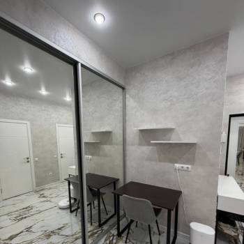 Продается 1-комнатная квартира, 47 м²