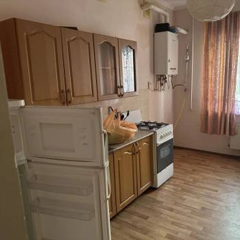 Сдается 1-комнатная квартира, 39 м²