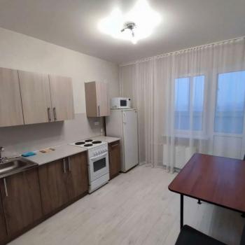 Сдается 1-комнатная квартира, 37 м²