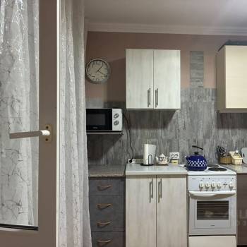 Сдается 1-комнатная квартира, 40 м²