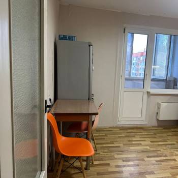 Сдается 1-комнатная квартира, 40 м²