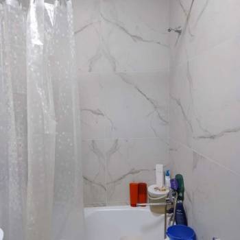Продается 1-комнатная квартира, 42,2 м²