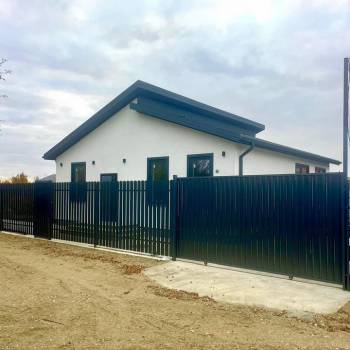 Продается Дом, 100 м²