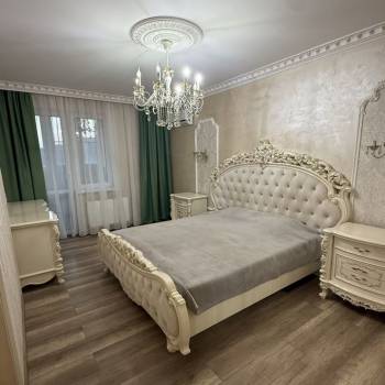 Сдается 2-х комнатная квартира, 65 м²
