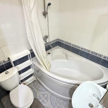 Продается 1-комнатная квартира, 36 м²