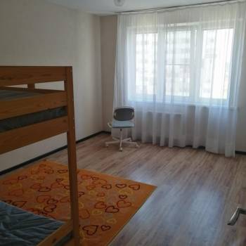Сдается Многокомнатная квартира, 82 м²