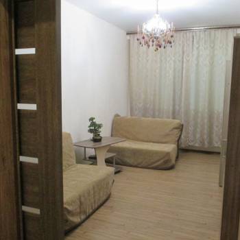 Продается 1-комнатная квартира, 58 м²