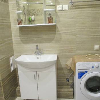 Продается 1-комнатная квартира, 58 м²
