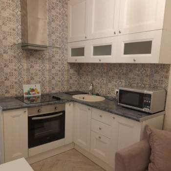 Продается 1-комнатная квартира, 37 м²