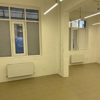 Сдается Нежилое помещение, 105,4 м²