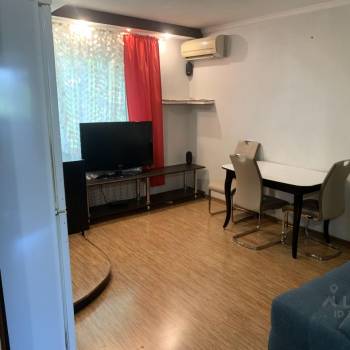 Сдается 2-х комнатная квартира, 55 м²