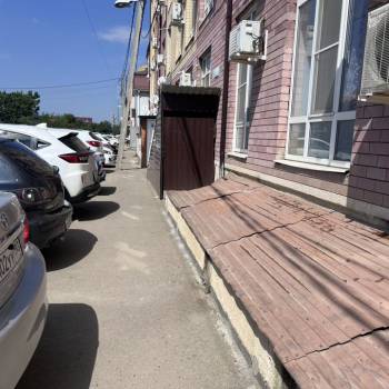 Сдается Нежилое помещение, 100 м²