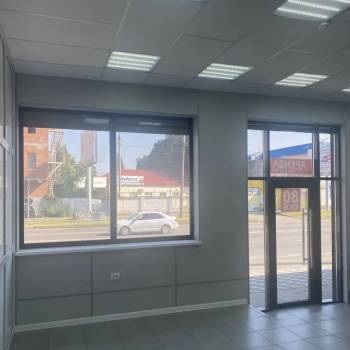 Сдается Торговое помещение, 80 м²