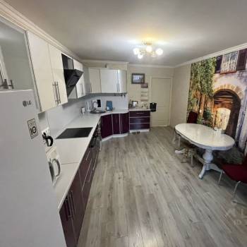 Сдается Многокомнатная квартира, 104 м²