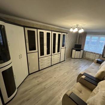 Сдается Многокомнатная квартира, 104 м²