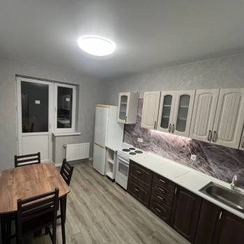 Сдается 1-комнатная квартира, 35 м²