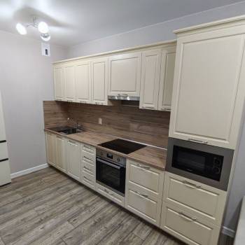 Сдается 1-комнатная квартира, 39 м²