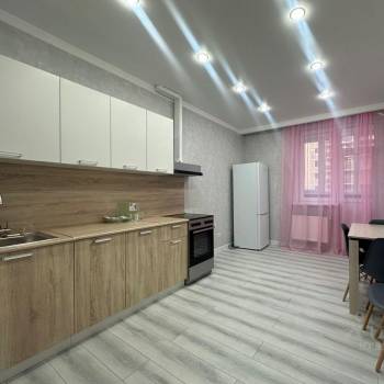 Сдается 2-х комнатная квартира, 60 м²