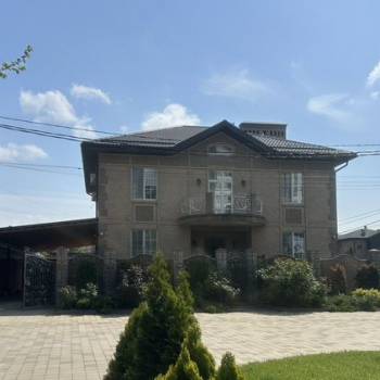 Продается Дом, 352 м²