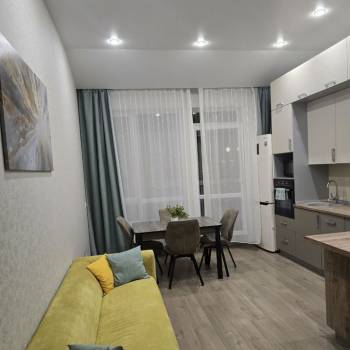 Сдается 2-х комнатная квартира, 70 м²