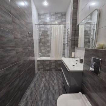 Сдается 2-х комнатная квартира, 70 м²