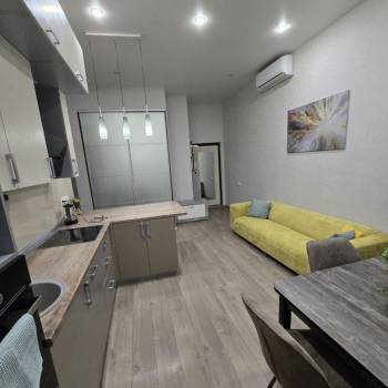 Сдается 2-х комнатная квартира, 70 м²
